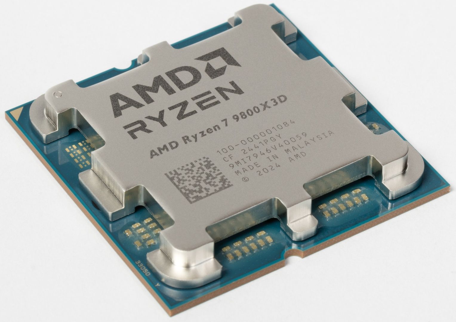Процессор AMD Ryzen 7 9800X3D OEM (100-000001084)